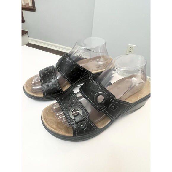 Clarks Collection Lexi Laurel Size 8 W E Wide Sandals Wedge Black Comfort Strap - Picture 1 of 6